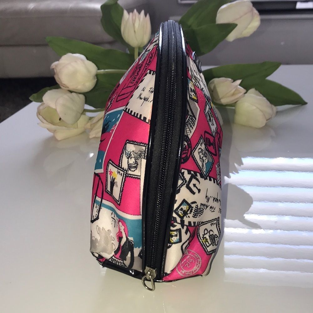 Cosmetic bags - Picture 3 of 6